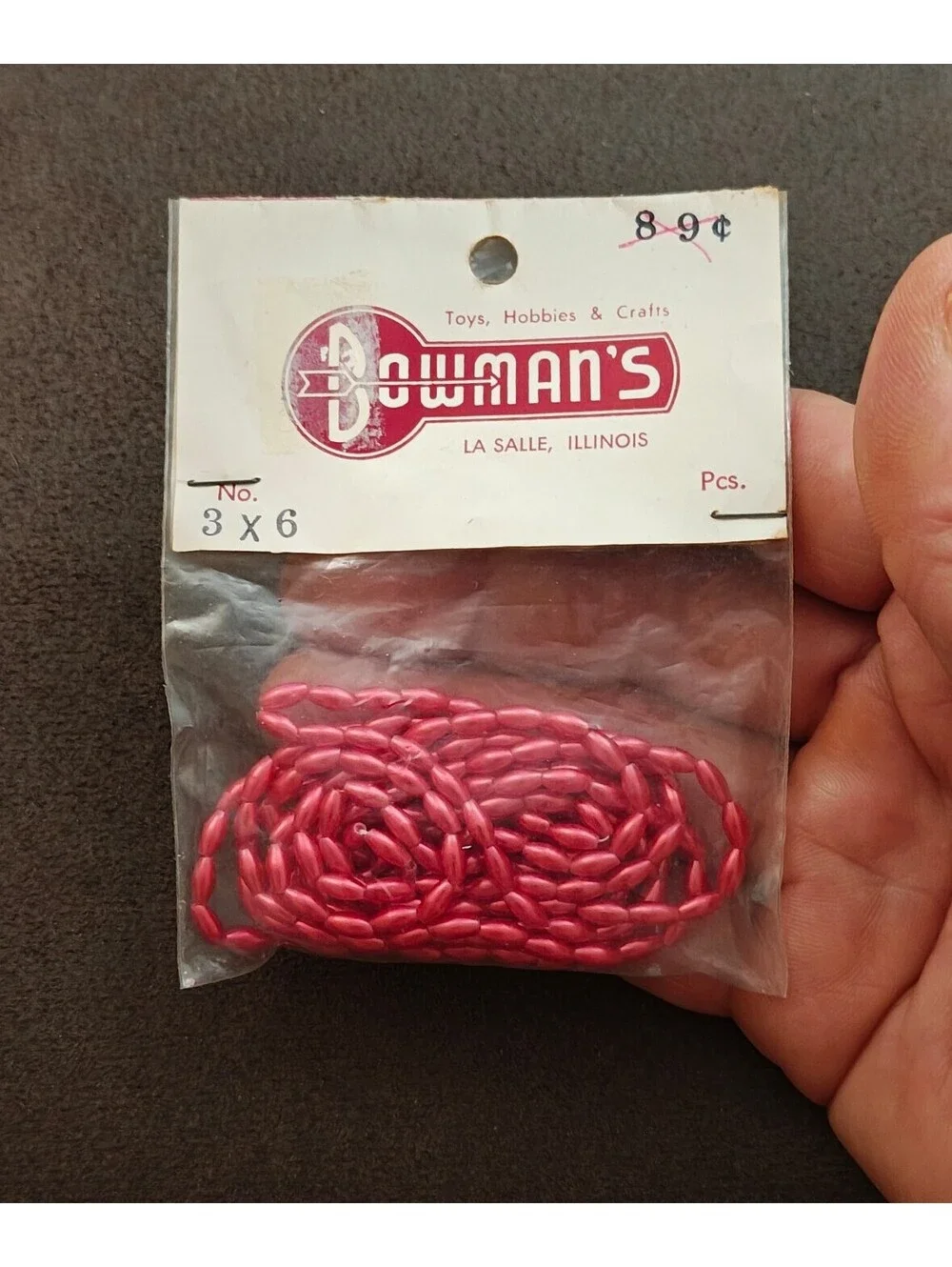 1960s/70s Pack Of Bowman's Brand Plastic Craft Beads From Lasalle Illinois NOS
